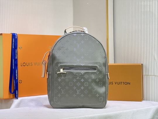M43882 32x43x13cm ss