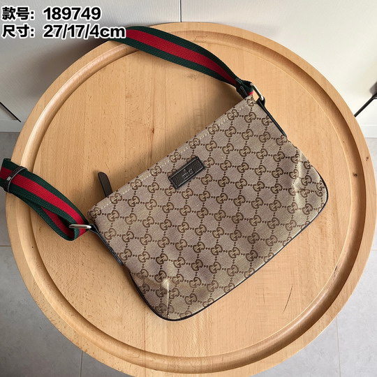 GG 189749 27x17x4cm ss2