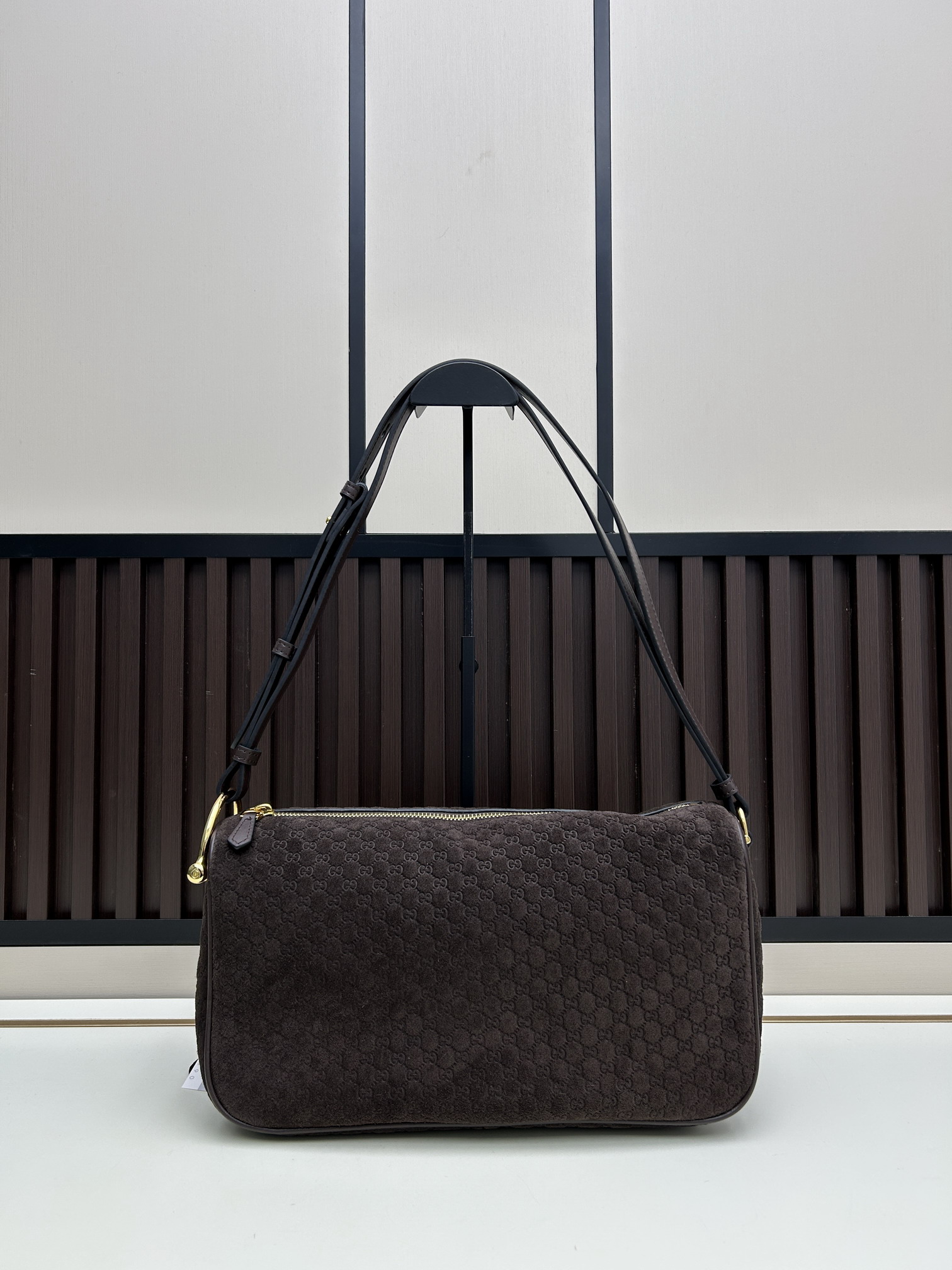 GG 08933 31.5x17x12cm jj