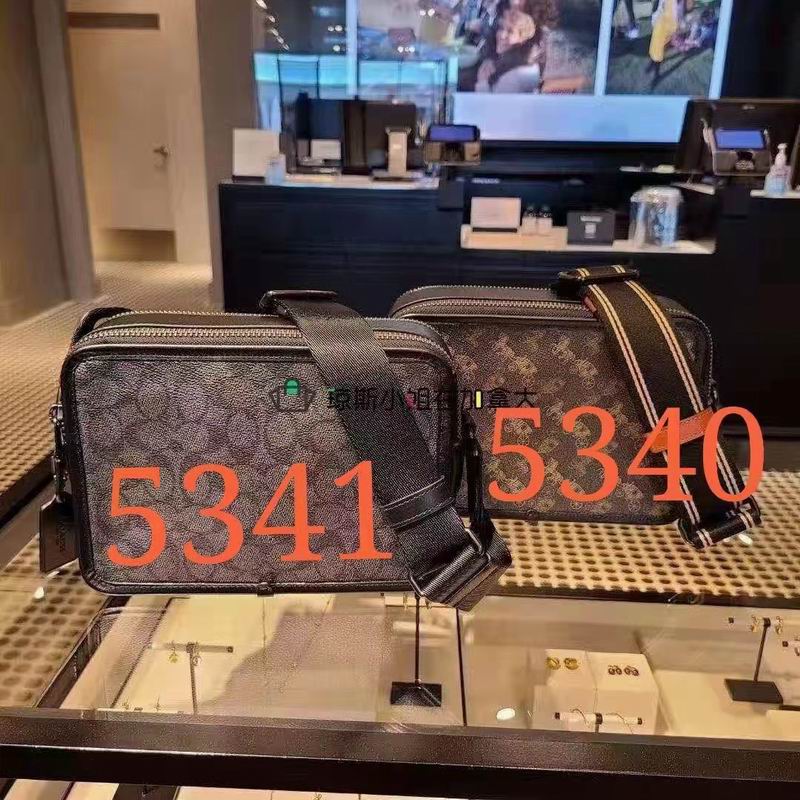 Coach 女斜跨包 1:1
