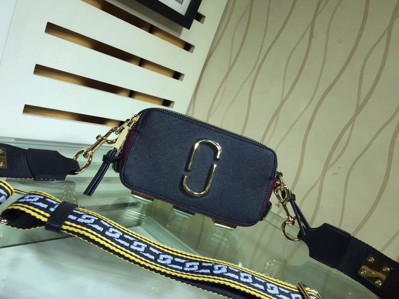 Marc Jacobs 18x10.5x6cm cd37