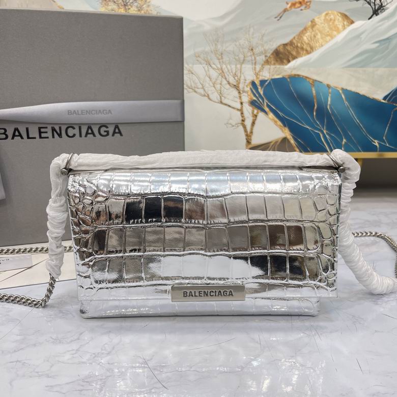 2024 Balenciaga triple 原单