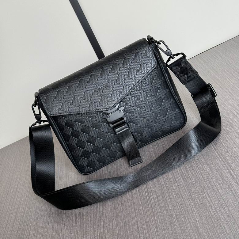 8433-3 24X29X8cm XMh