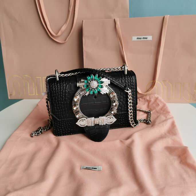 5BD084 12.5x20x5.5 cm rf01