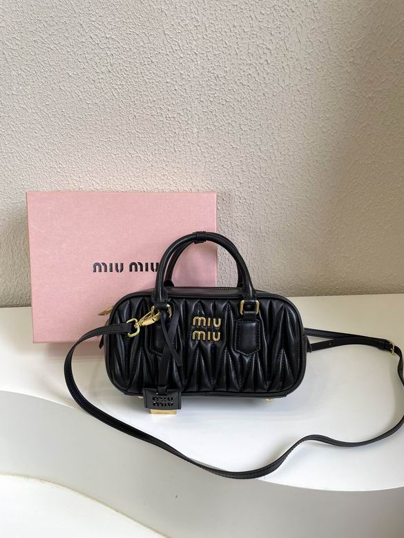 616001  23X10.5X7.5cm YG 4色