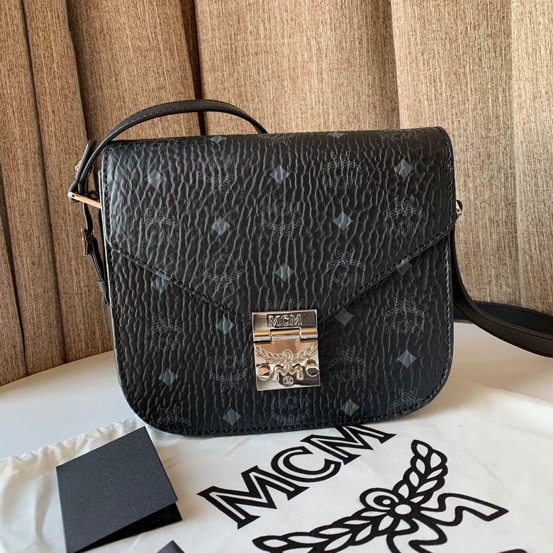 MCM  19x21x8.5cm DY 2色