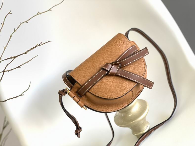 Loewe 15x12.5x8 20x19x11.5cm ss33